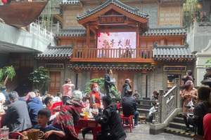从北京到滦州古城 抗震纪念馆 河头老街 唐山宴 南湖二日游