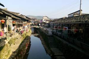 下梅古民居